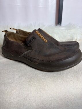 Slip-On Casual Loafers in Dark Brown with Tan Accent
